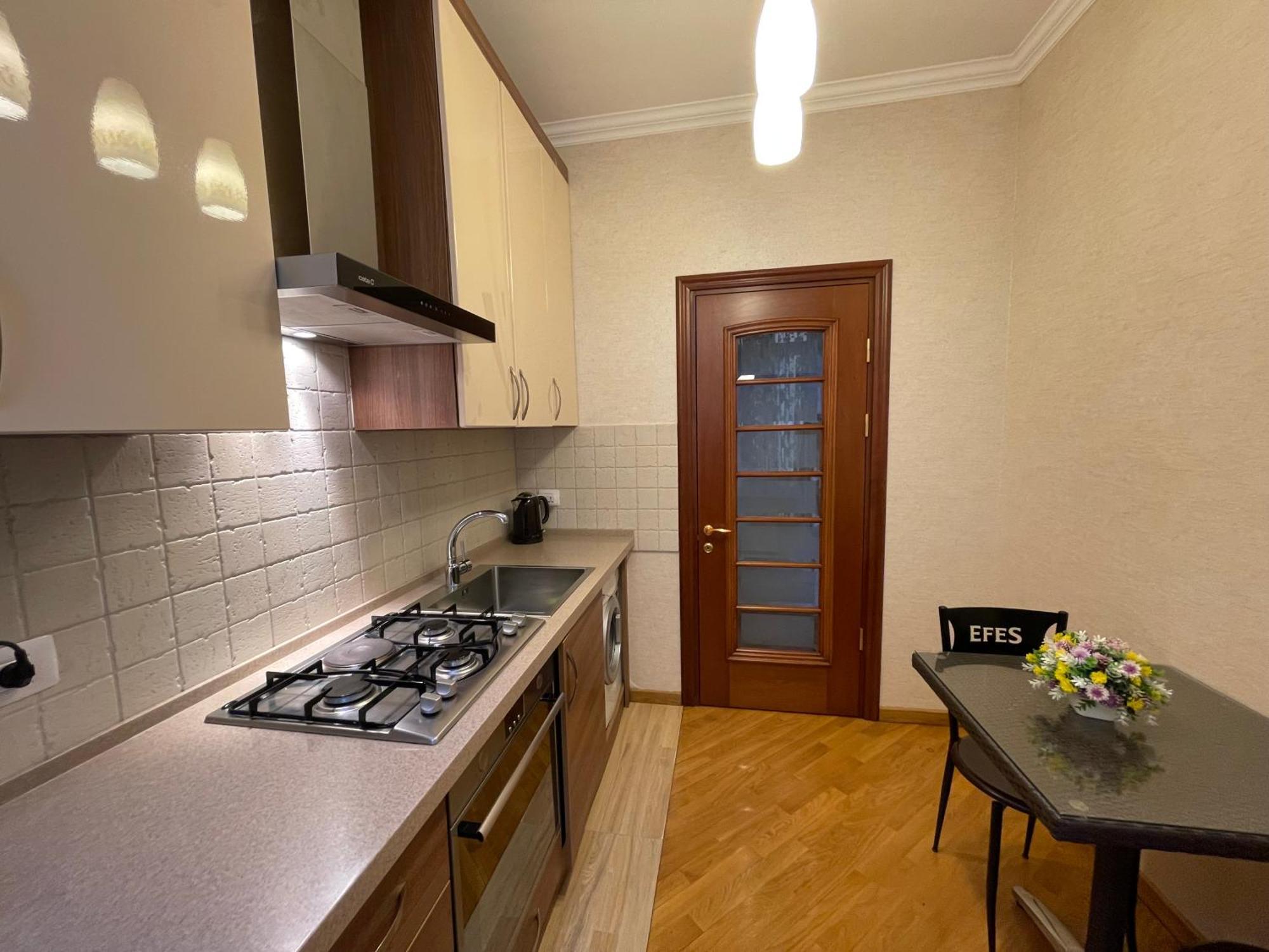 Maiden Apartment By Bakuapart Buitenkant foto